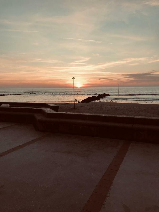 Le Central Wimereux Eksteriør billede